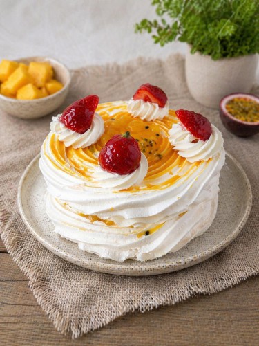 Tort bezowy Mango marakuja.jpg